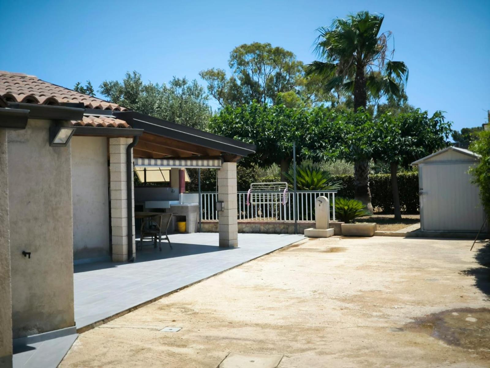 Вилла Casa Graziella Поццалло Экстерьер фото